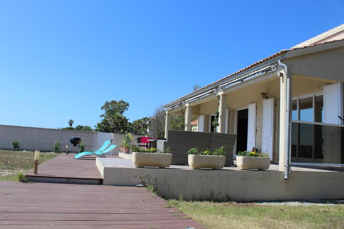 Bord de mer, pieds dans l'eau, vue panoramique Villa San-Nicolao Exteriör bild