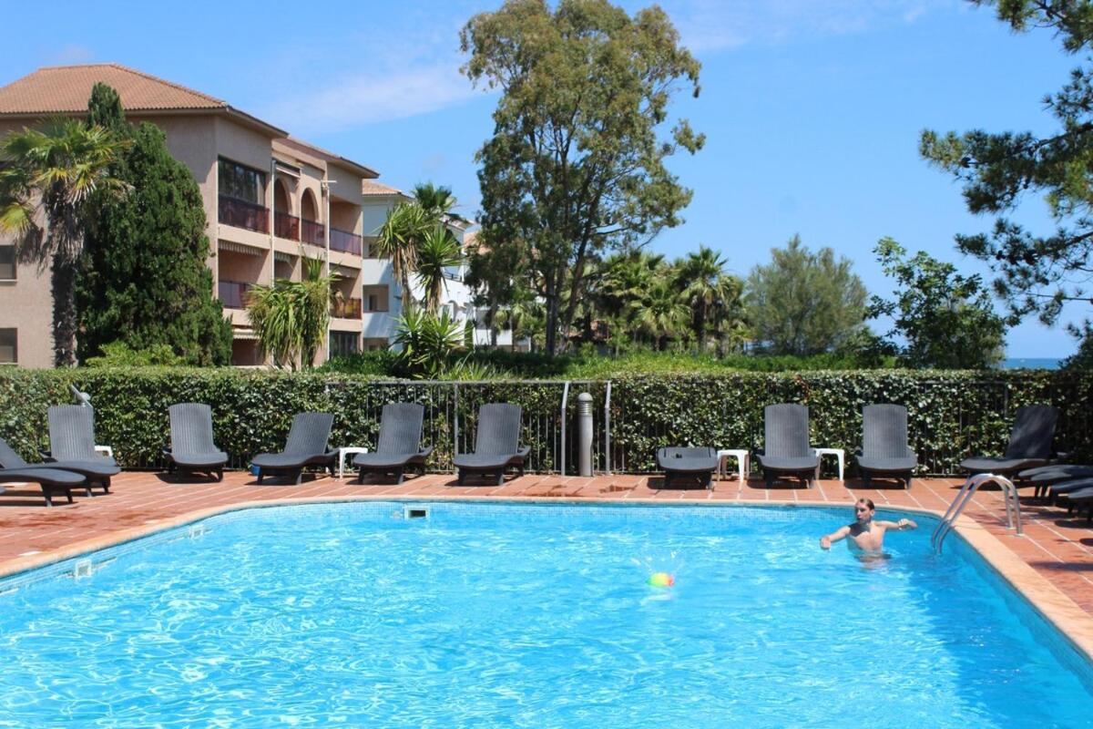 Bord de mer, pieds dans l'eau, vue panoramique Villa San-Nicolao Exteriör bild